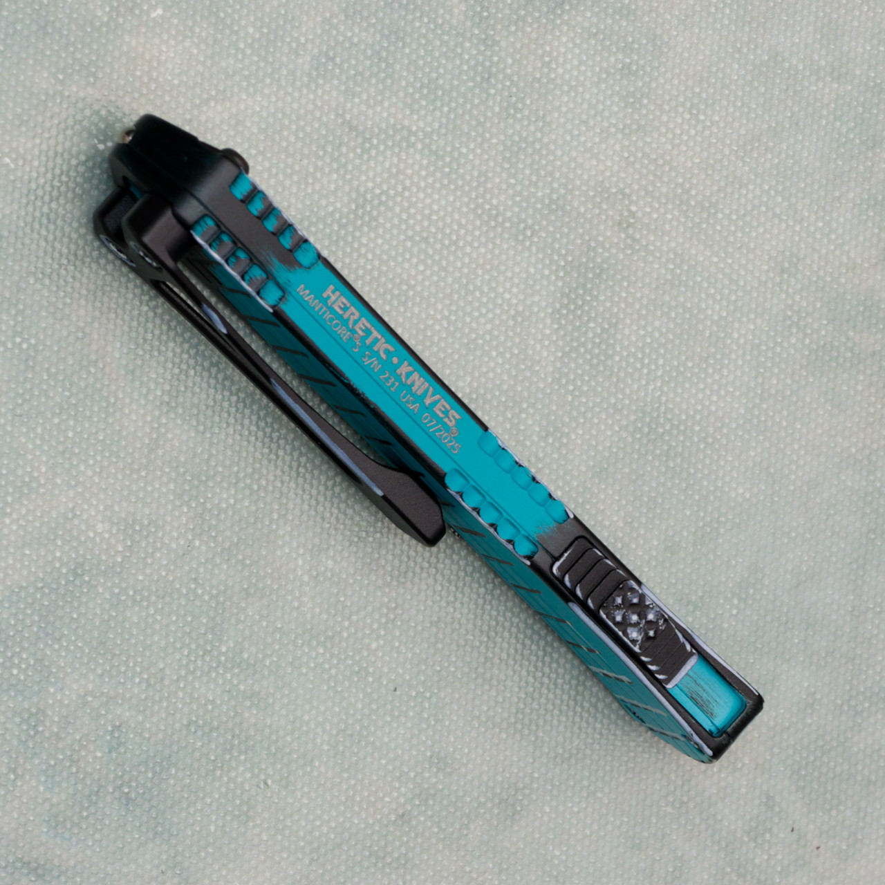 Heretic Knives Manticore S Tanto Grenade Grip Turquoise Cel