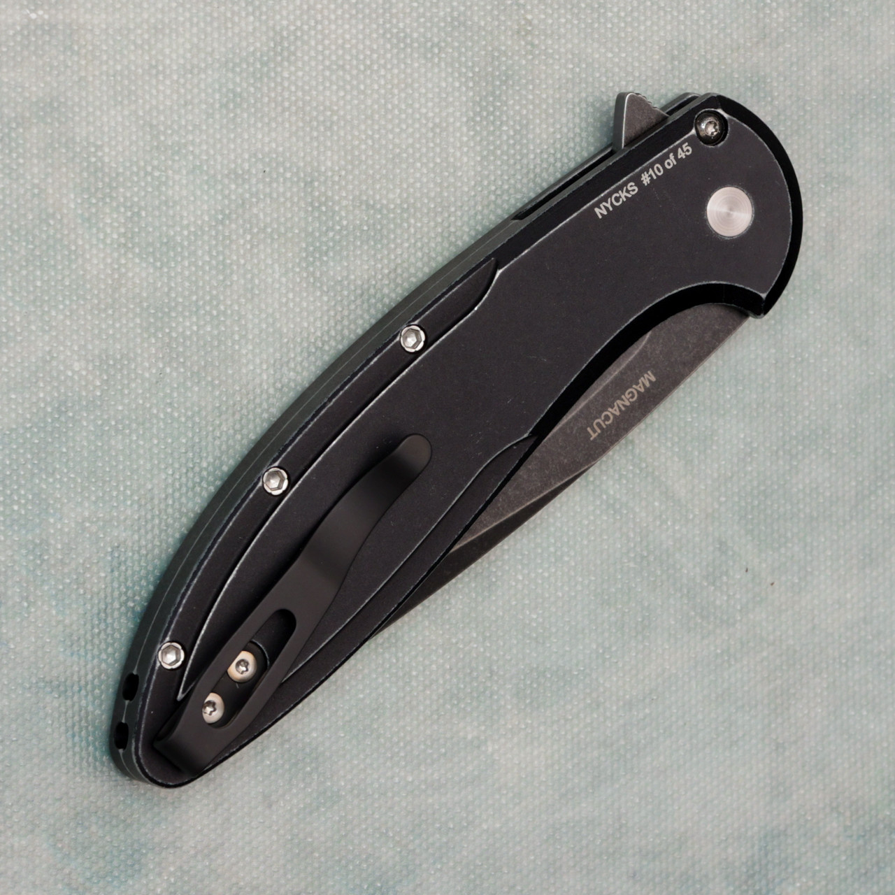 Pro-Tech Cambria 2 Flipper Button Lock Black Battleworn Aluminum