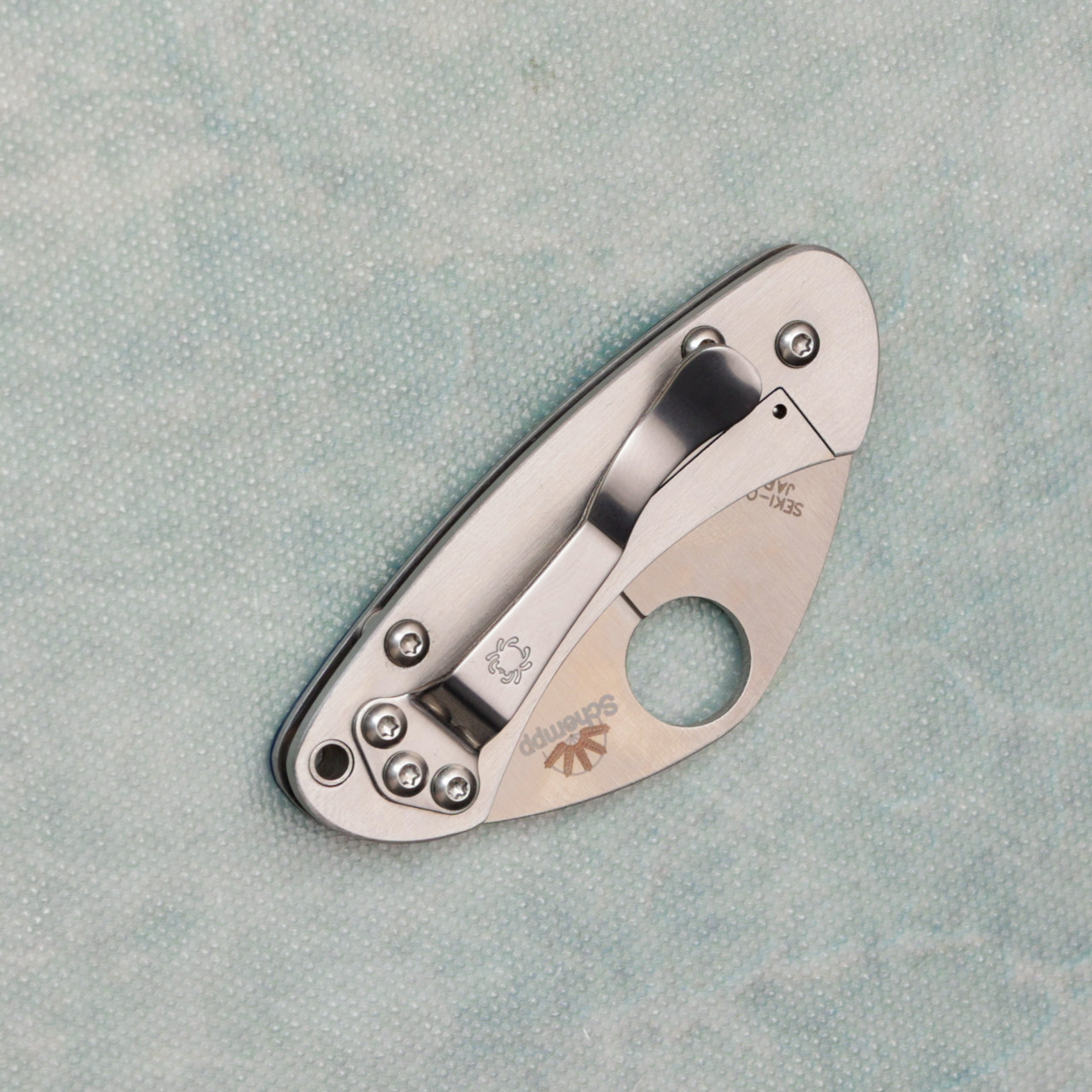 Spyderco Balance Frame Lock Folder Cobalt Blue G10 Handle Satin