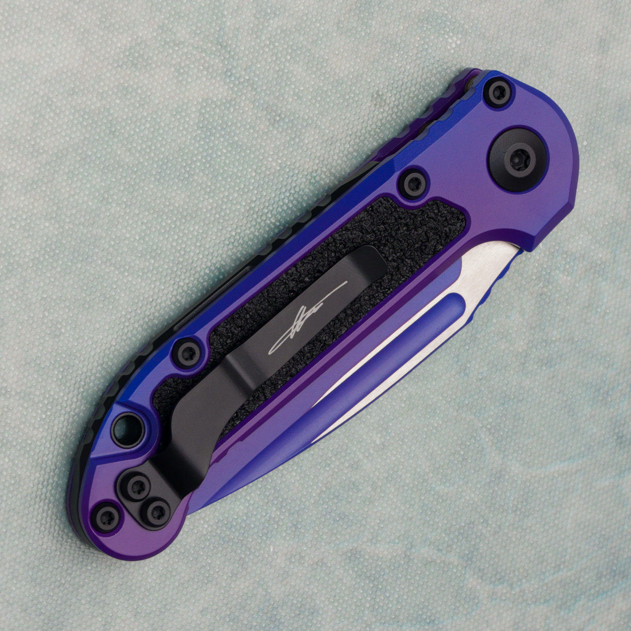 Microtech LUDT S/E Gen III Purple Aurora Standard Signature Series