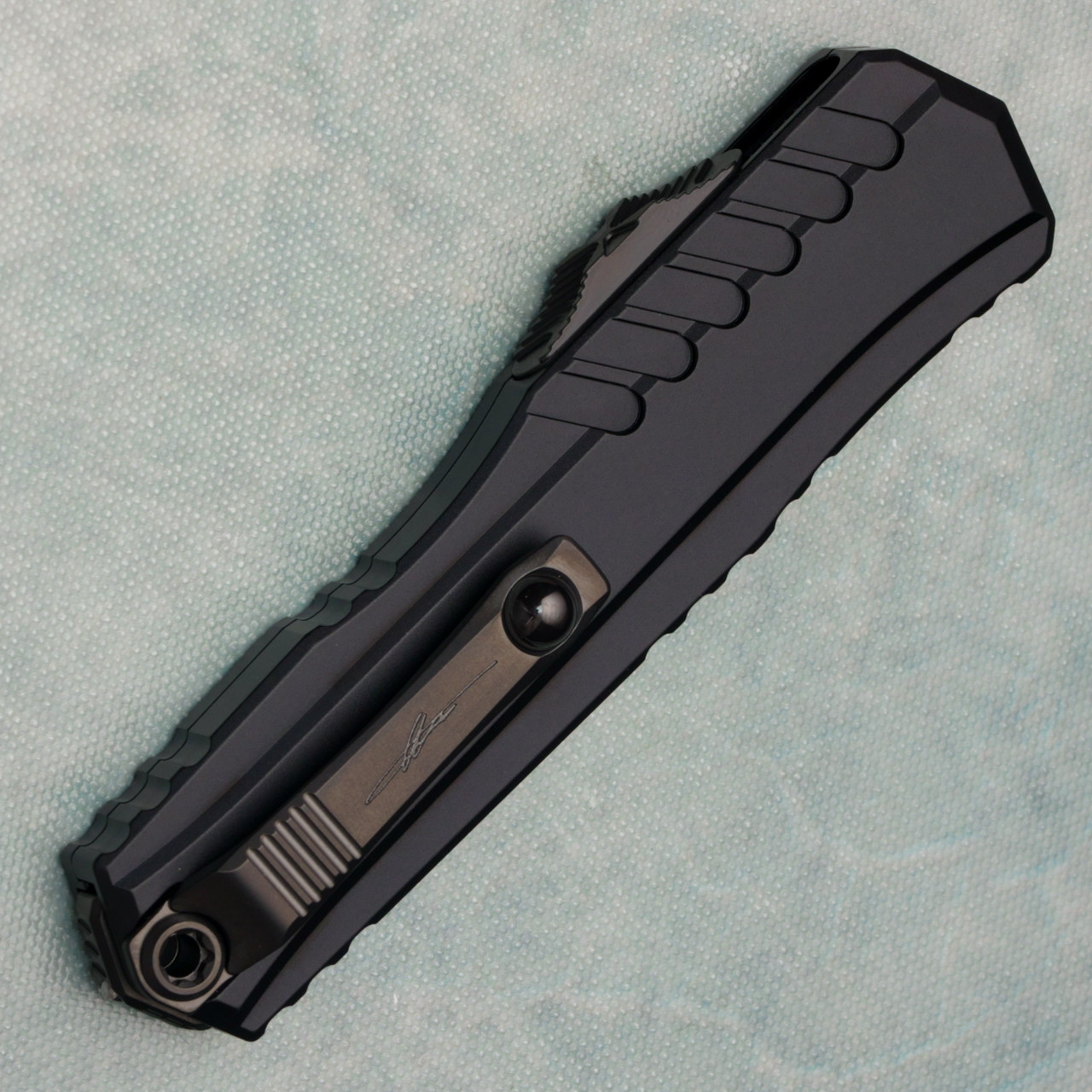 Microtech Cypher II D/E Shadow DLC Part Serrated 1242-2DLCTSH