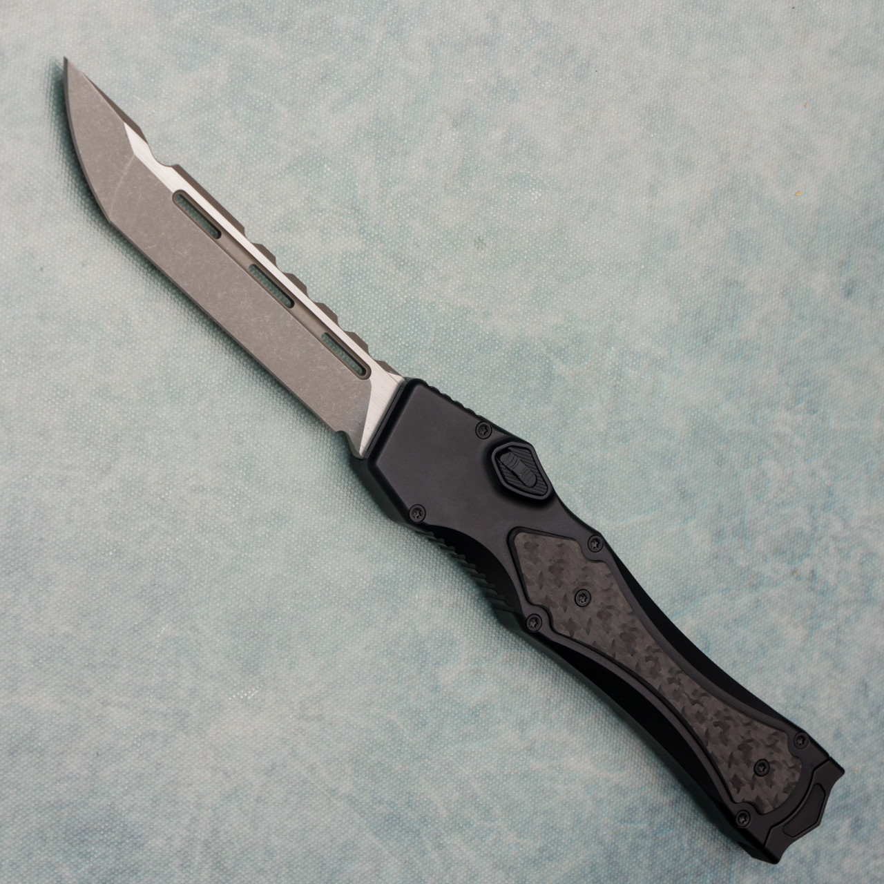 Maxace Draco T/E OTF Auto Black Handle w/ Carbon Fiber Inlays