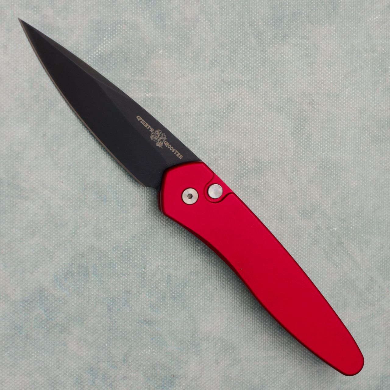 【超美品】キューフィッターPro レッド Pro-Tech Fight'n Rooster Newport Solid Red Handle DLC Blade