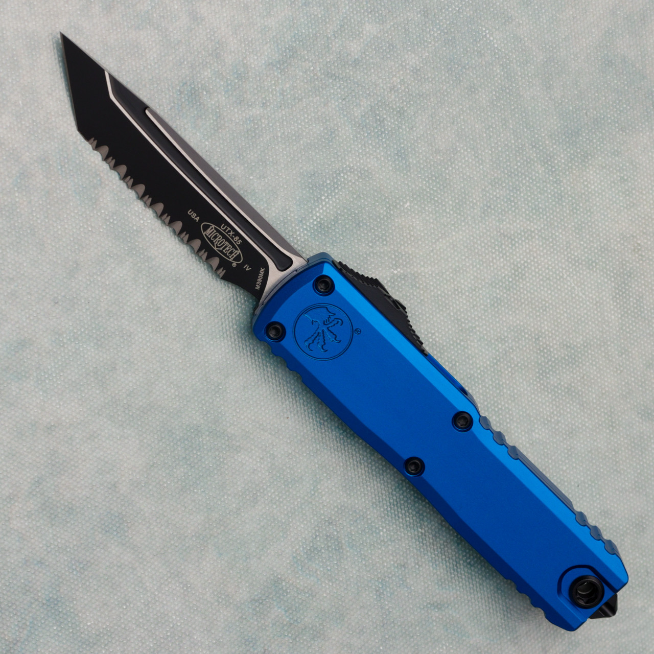 Microtech UTX-85 Gen IV T/E Blue Full Serrated 12334-3BL