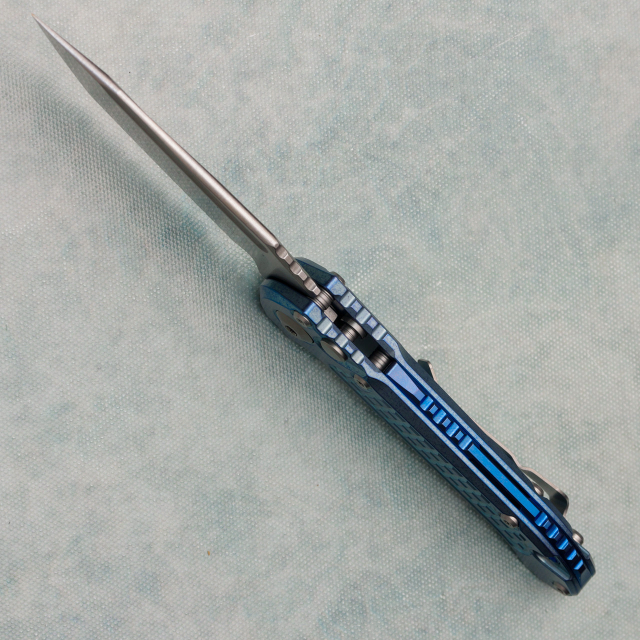 Microtech Marfione Select LUDT T/E Gen III Ice Blue Frag Titanium