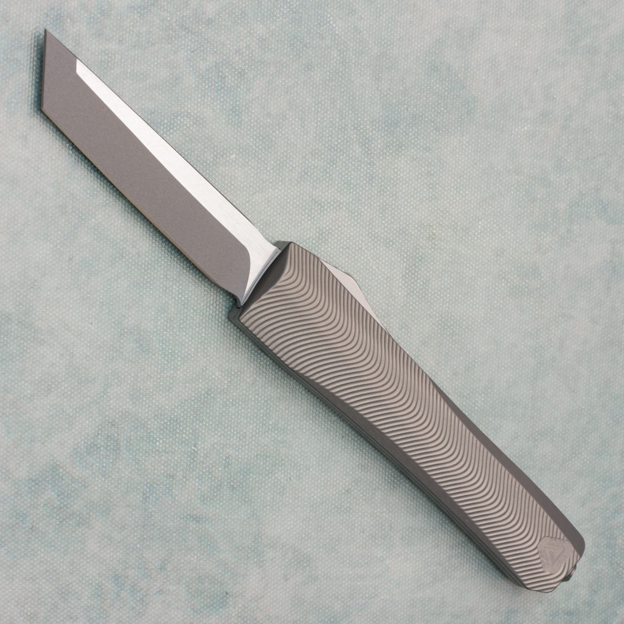 Core Edge 0331 Pulsar Natural Handle Blasted/Satin Flats Tanto