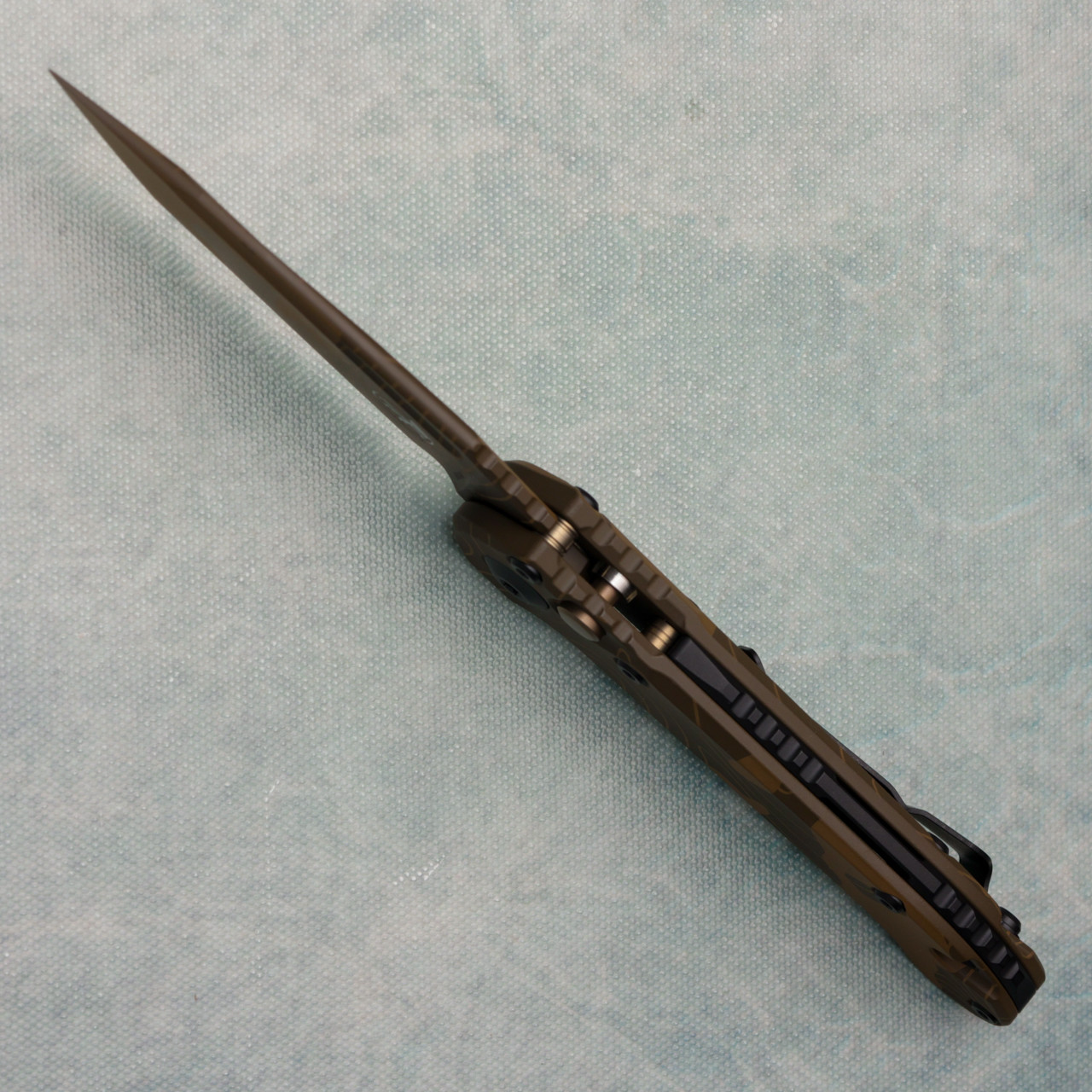 Microtech LUDT T/E Gen III Smooth Handle Topographic Badlands Camo