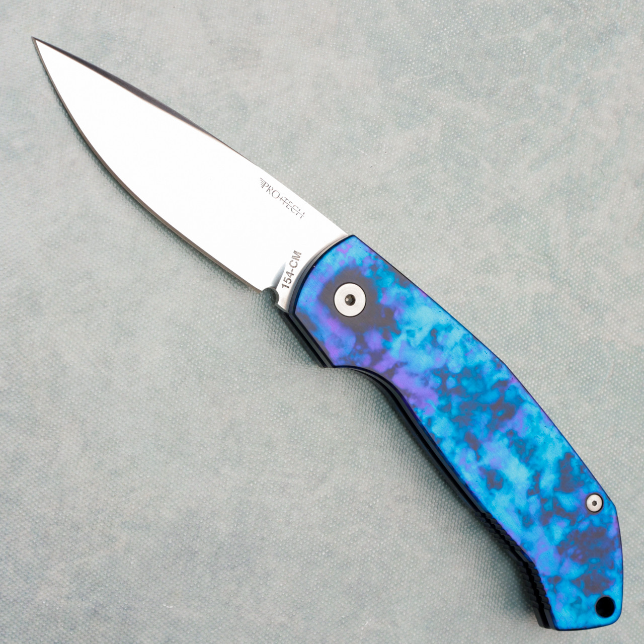 Pro-Tech Whiskers Magic Scale Release Auto Blue Jazz Hand Satin