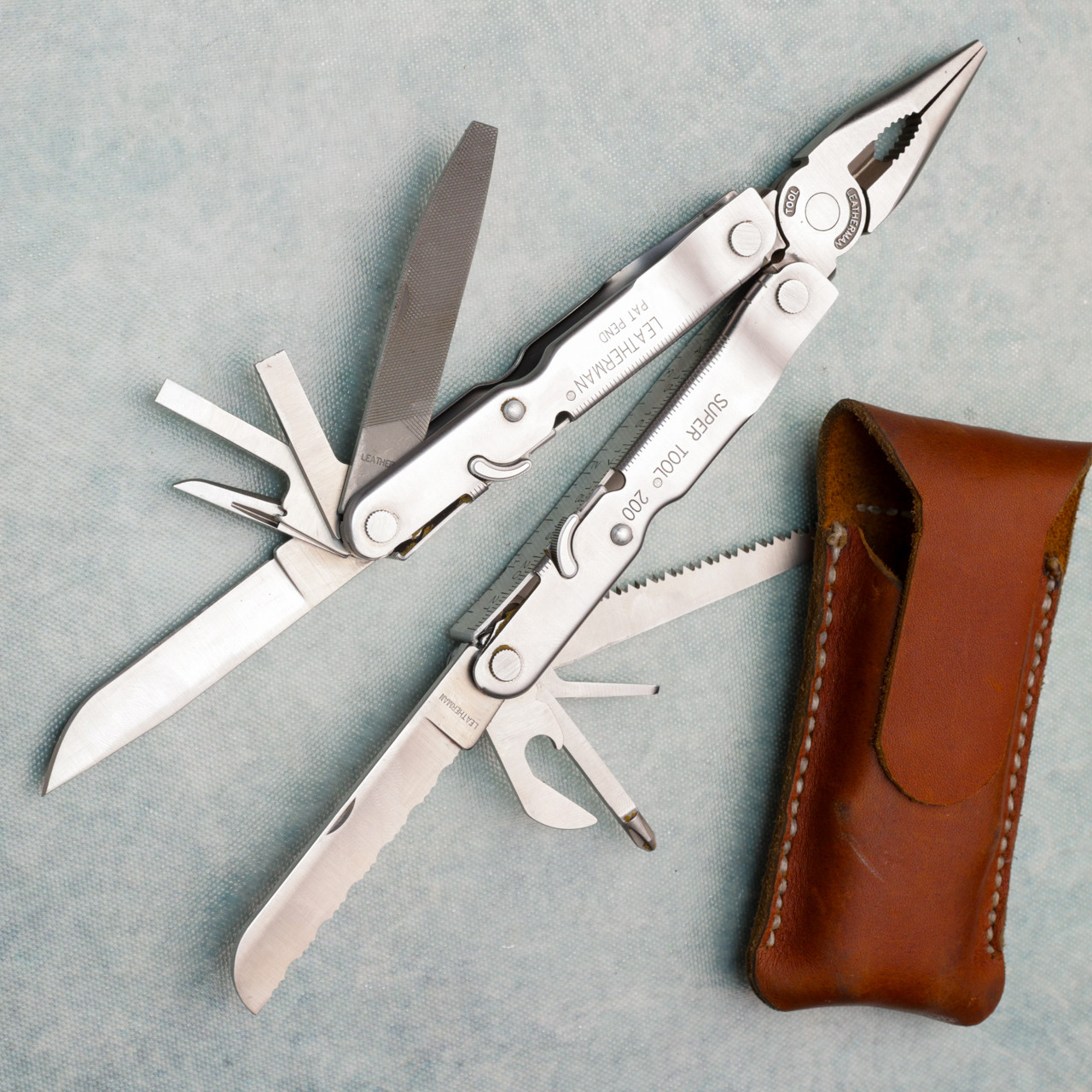 Leatherman Super Tool 200 Multi-Tool w/ Sheath (Pre-owned 