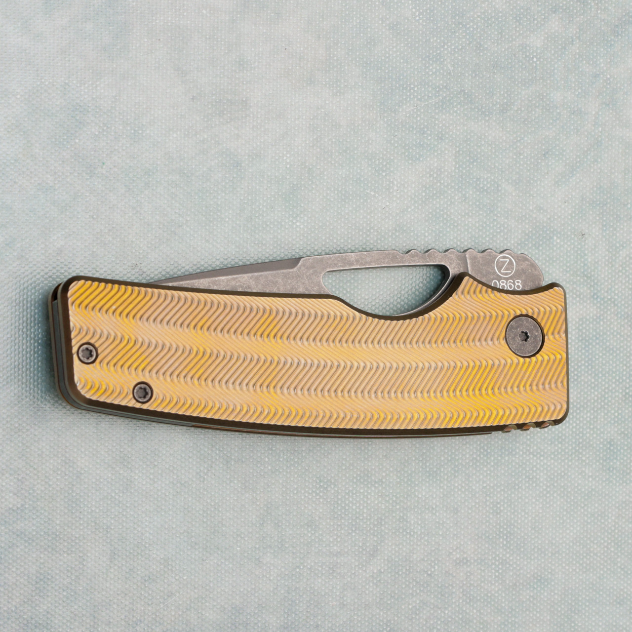 Oz Machine Co Roosevelt XL Frame Lock Zig Zag Bronze Titanium