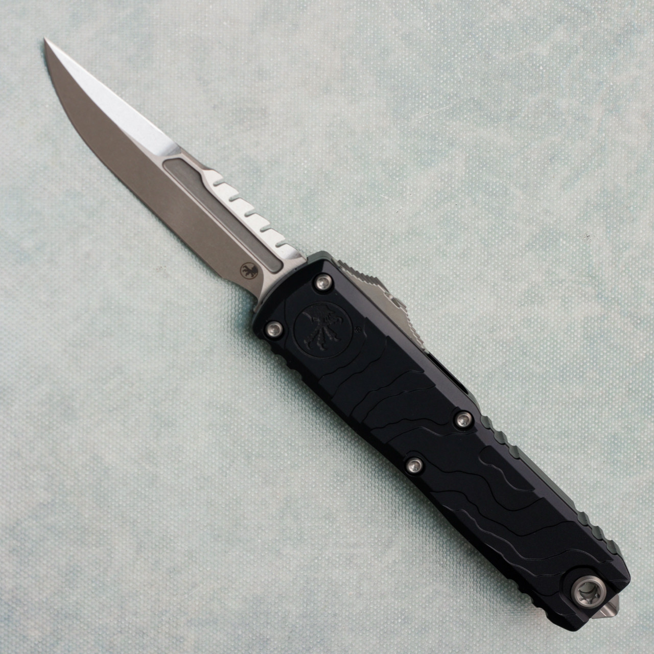 Microtech UTX-85 Gen IV Interceptor Topographic Deep Engraved