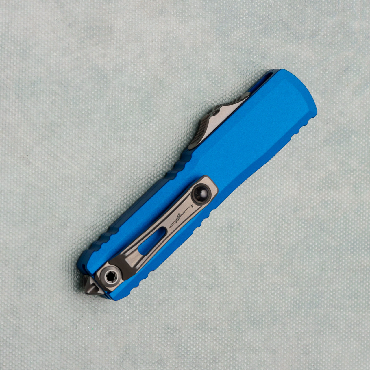 Microtech UTX-70 Gen IV Hellhound Blue Stonewash Standard