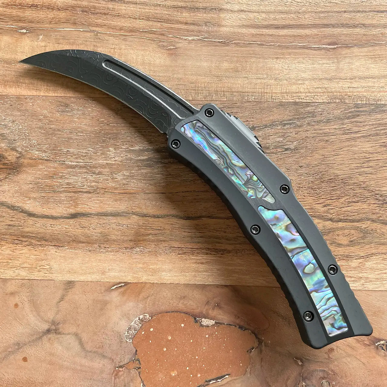 Costum Roc Heretic Knives Custom ROC Curved OTF Black Handle w/ Abalone Inlays ...