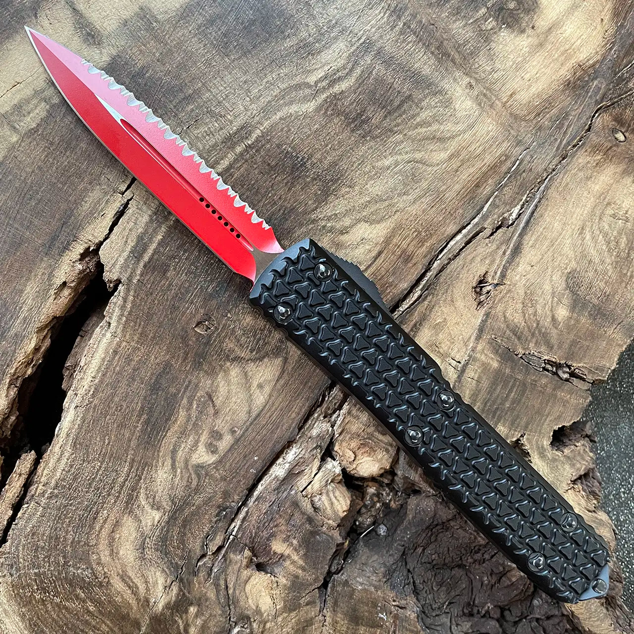 Microtech Ultratech D/E Sith Lord Red Tri-Grip Full Serrated