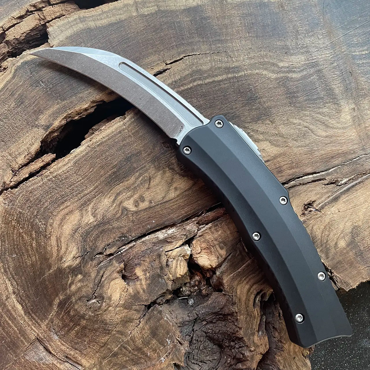 Heretic Knives ROC Curved OTF Black Handle Stonewash Standard H060