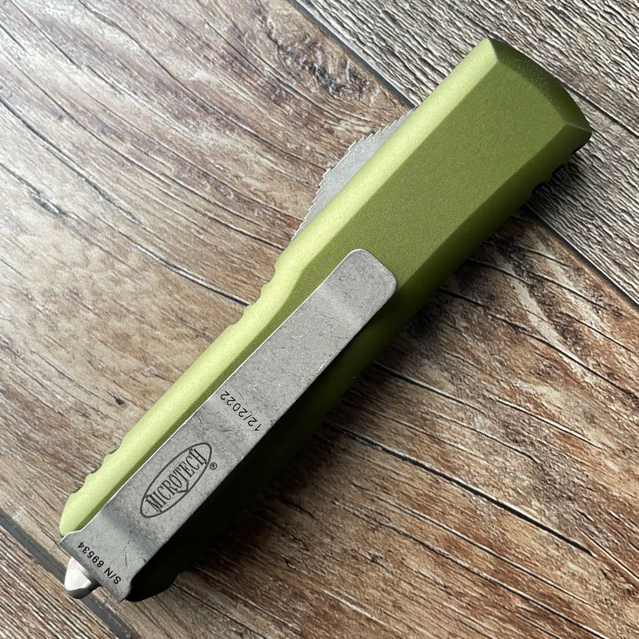 Microtech UTX-85 D/E OD Green Bronzed Apocalyptic Standard 232