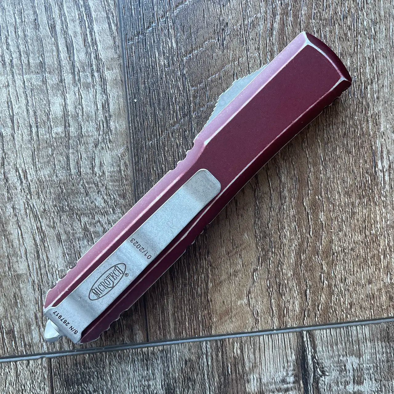 Microtech Ultratech D/E Distressed Merlot Apocalyptic Double Full