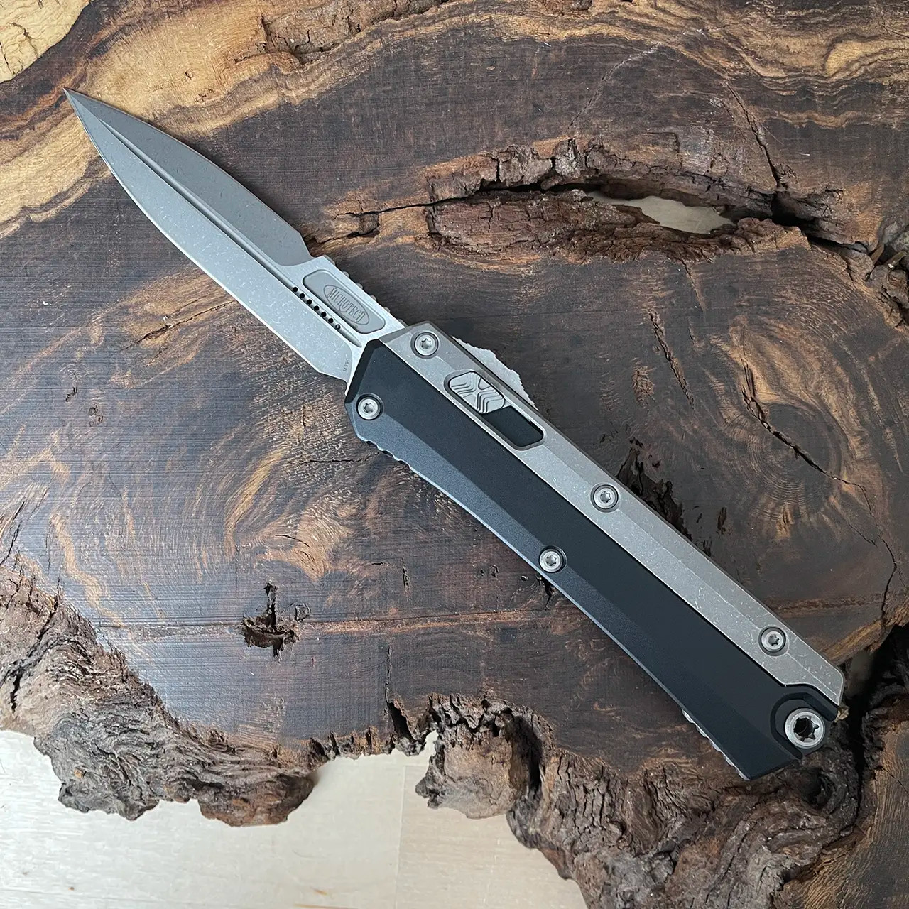 Microtech Glykon Bayonet Black Handle w/ Apocalyptic Overlay