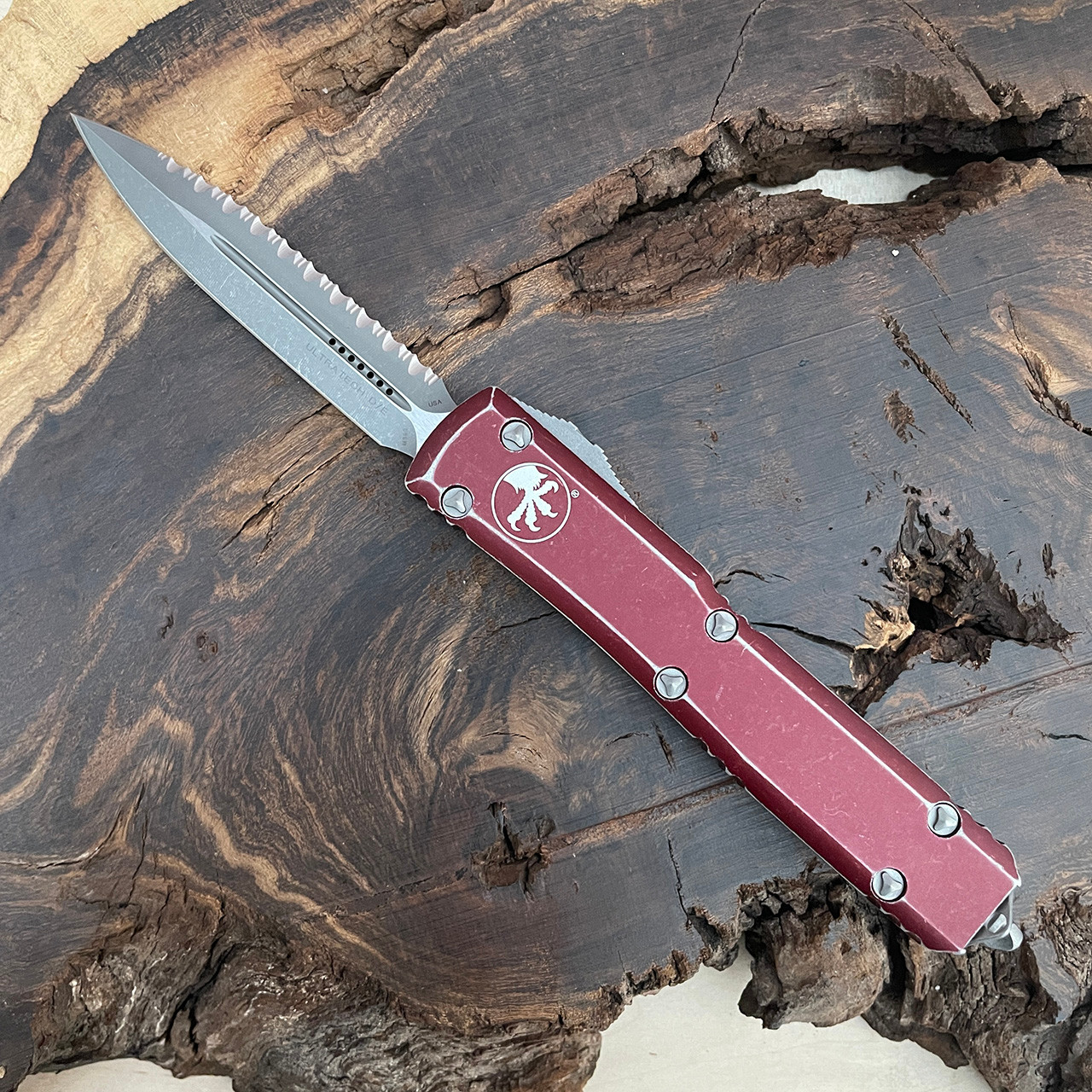 Microtech Ultratech D/E Distressed Merlot Apocalyptic Full