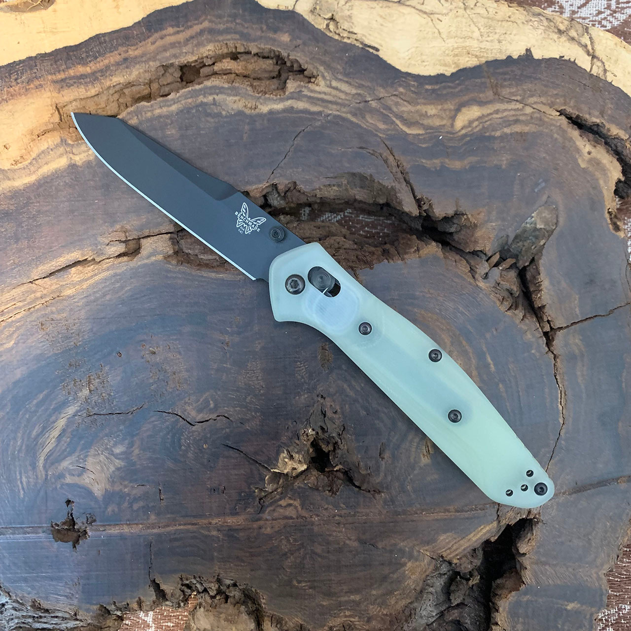 Benchmade Osborne Axis Lock Natural Jade G-10 Handle Black M4