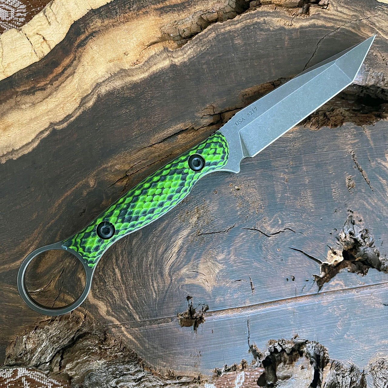 Toor Knives Serpent Fixed Blade Tanto Phosphor Green Handle Dark