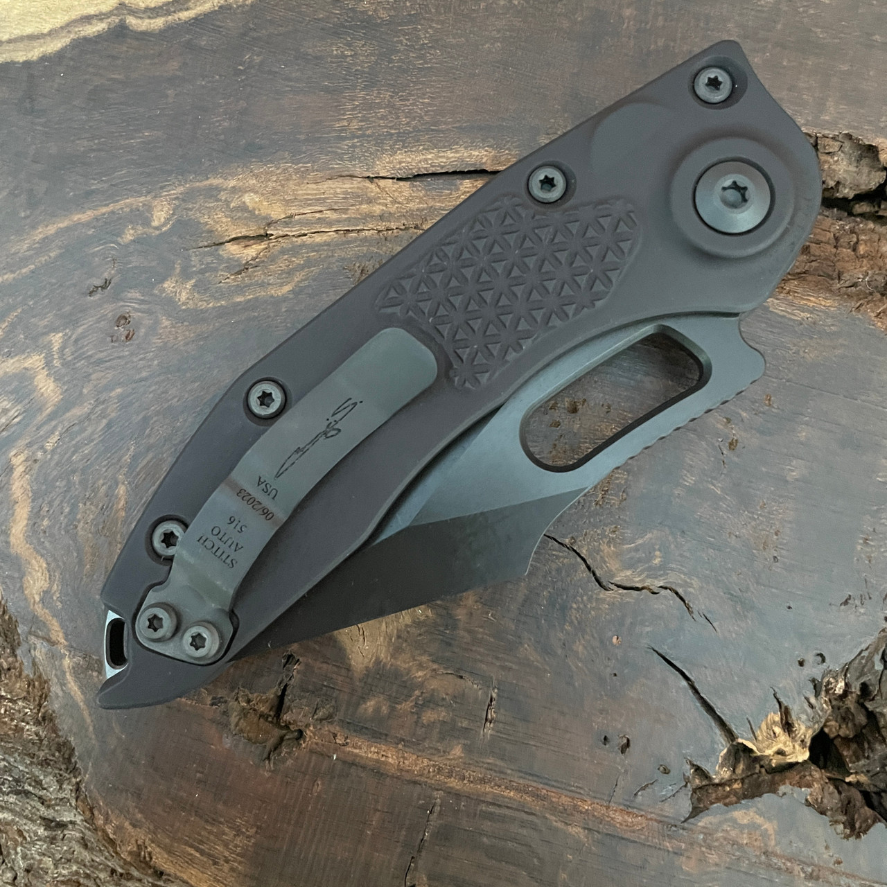 Microtech Borka Stitch Auto S/E Shadow DLC Standard DLC Hardware