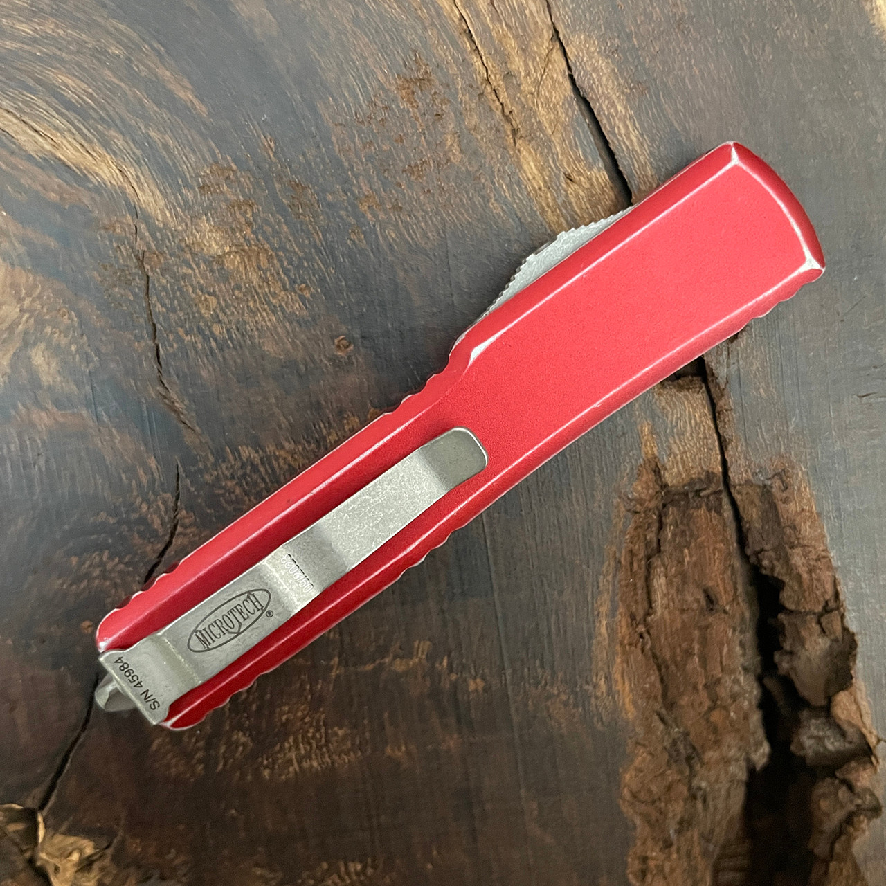 Microtech UTX-70 D/E Distressed Red Handle Apocalyptic Full