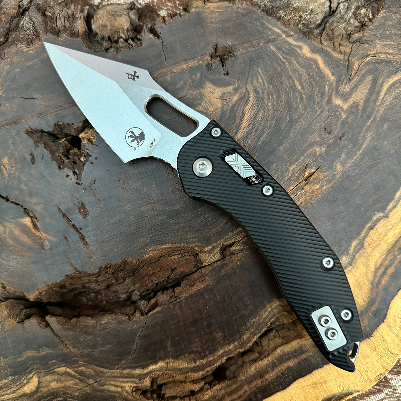 Microtech Borka Stitch RAM-LOK S/E Fluted Black Aluminum Stonewash