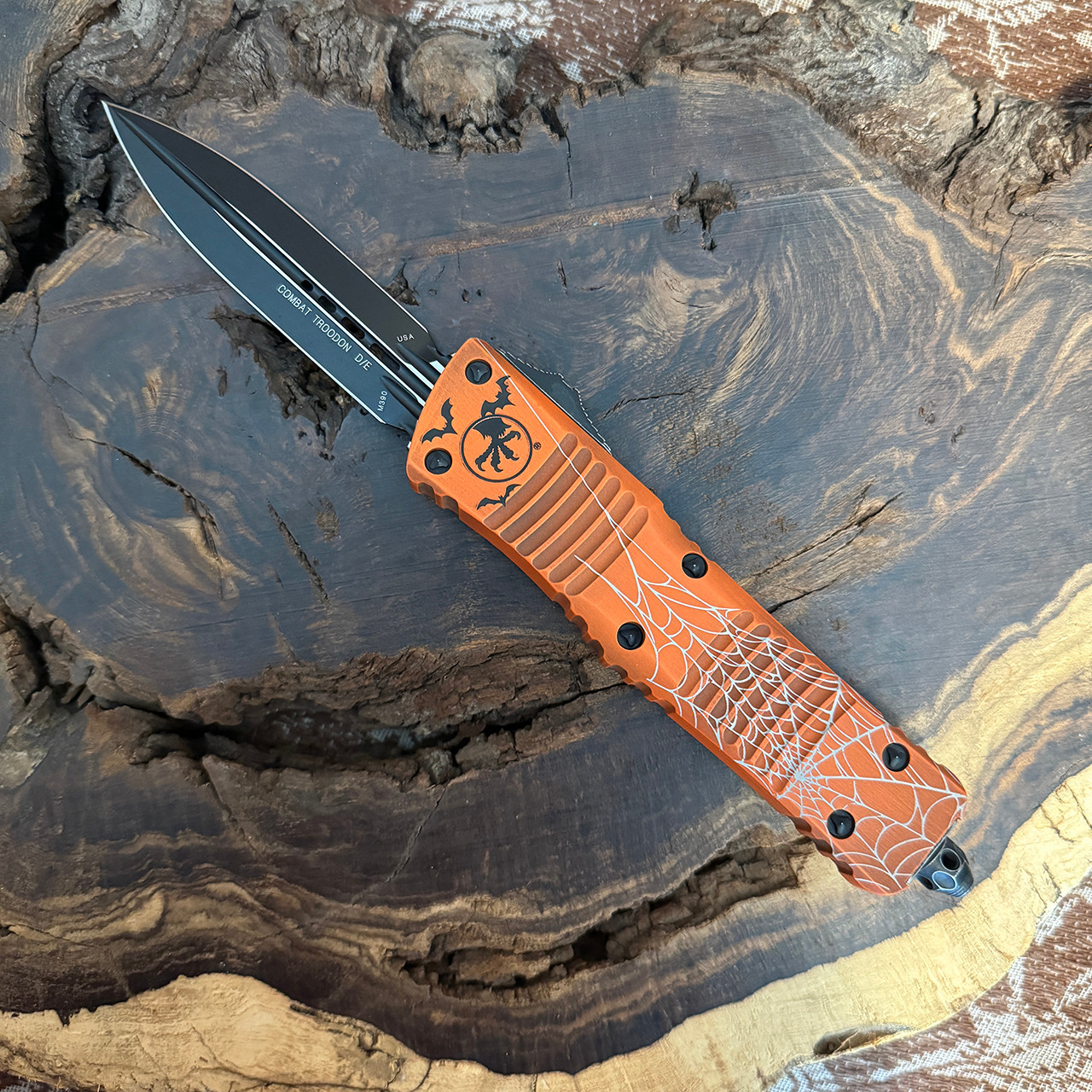 Microtech Combat Troodon D/E Fluted Halloween Web Orange Standard