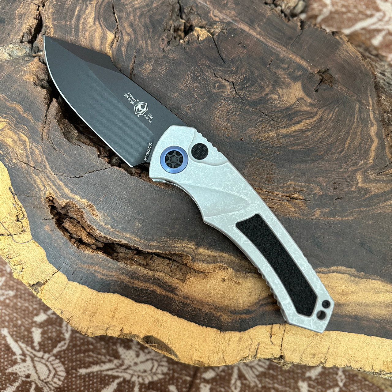 Heretic Knives Pariah Auto Blizzard Handle w/ Black Grip Inlays