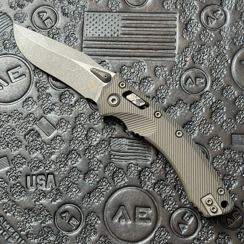 Microtech Amphibian RAM-LOK S/E Fluted Natural Clear Aluminum Apocalyptic Standard 137RL-10APFLNC