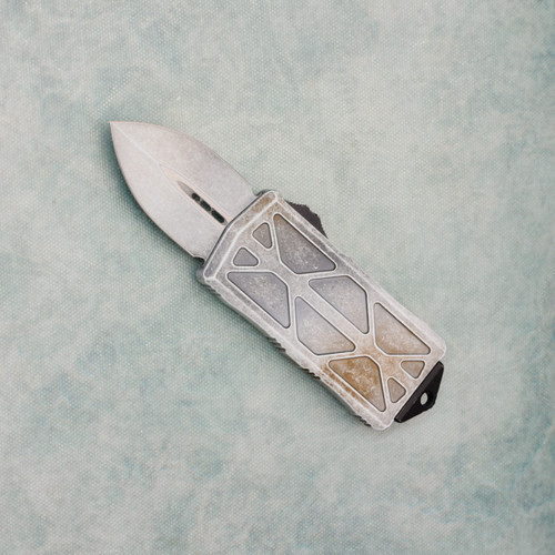 Microtech Exocet OTF Money Clip D/E Dirty White Dirty White Standard Signature Series Serial Number 002 157-1DST