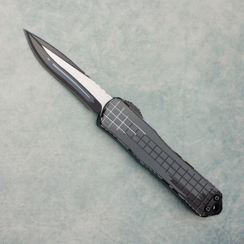 Heretic Knives Manticore E Recurve Grenade Grip Handle Battleworn