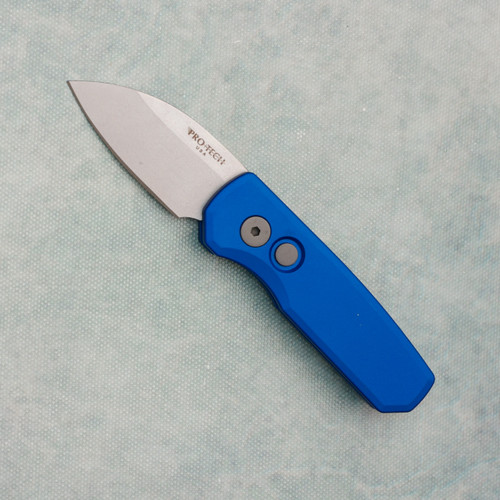 Pro-Tech Runt 5 Wharncliffe Solid Blue Handle Stonewash Blade R5101-BLUE (Pre-owned)