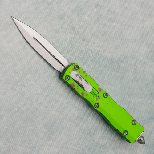 Microtech Dirac D/E Zombie-Tech Stonewash Full Serrated 225-12Z