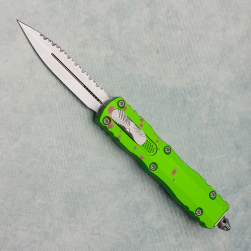 Microtech Dirac D/E Zombie-Tech Stonewash Full Serrated 225-12Z