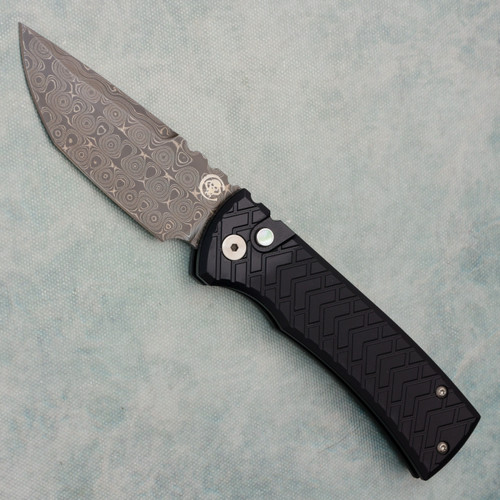 Chaves Pro-Tech T/E Redencion Black Tread Pattern Handles Damasteel Blade