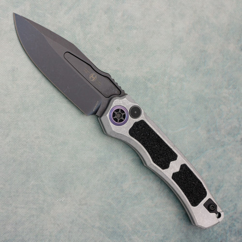 Heretic Knives Wraith V4 Auto Clip Point Black Blade Show Texas