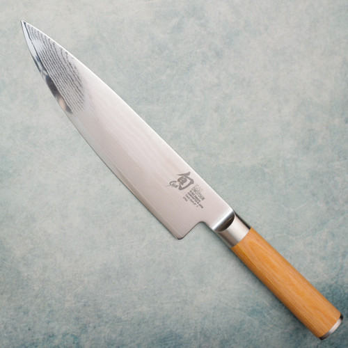 Shun Classic 8" Chef's Knife Blonde Pakkawood Handle VG-MAX Damascus Blade DM0706W