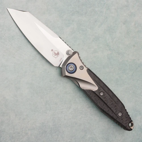 Microtech Socom Bravo Mini Warcom Titanium Handle w/ Carbon Fiber Scales Hand Rubbed Satin Standard Blade Blue Titanium Pivot Collar 263M-4CFTI (Pre-owned)