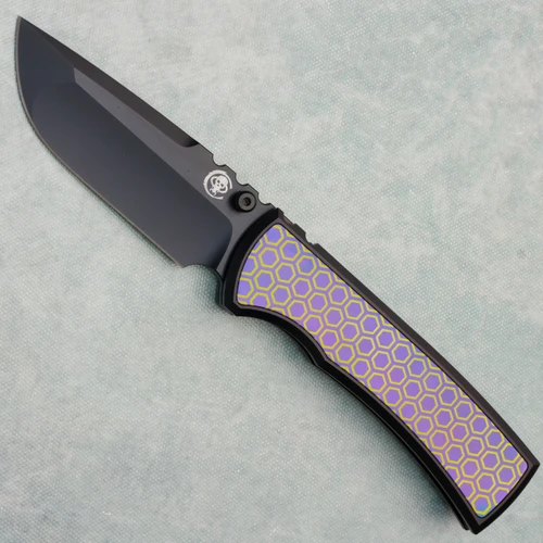 Chaves Knives Redencion 229 Integral Satin Flats PVD Titanium Handles w/ Purple/Gold Honeycomb Titanium Inlay Stonewash/Satin Flats PVD Drop Point Blade AE CUSTOM SHOP