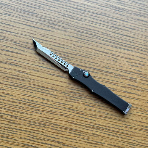 Marfione Custom Mini Halo III Hellhound Tanto Black Handles w/ Abalone Inlays Mirror Polish Blade Carbon Fiber Case
