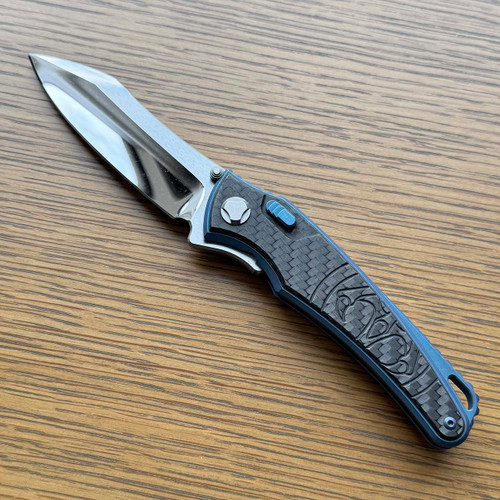 G&G Hawk Talon Hawk Lock w/Toggle Detent Blue Titanium Handle w/ 3K Carbon Inlays Crushed Ice Blade