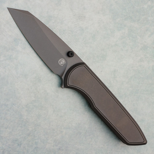 Chaves Knives Brad Blount Arrestor 229 Integral Stonewash Grey PVD Titanium Handles w/ Stonewash Grey PVD Titanium Inlay Stonewash Grey PVD Blade