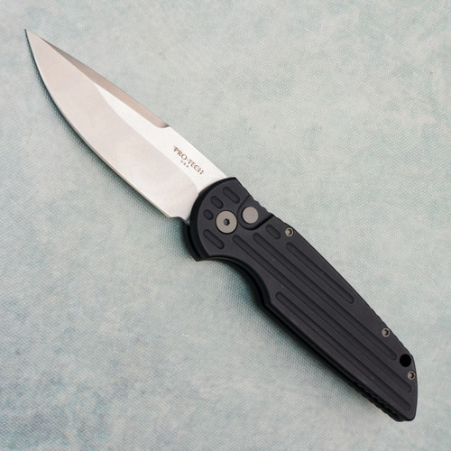Pro-Tech TR-3 Black Grooved Handle Stonewash 154CM Blade (Consignment)