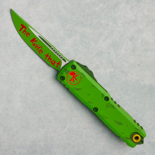 Microtech UTX-85 Gen IV S/E The Knife That Stole Christmas Standard Signature Series 12314-1GNS (Consignment)