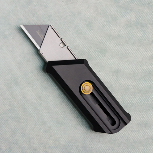 Chaves Knives Blue Label CHUB Slipper Handy Utility Blade Black Aluminum Stonewash Blade Carrier Bronze Hardware