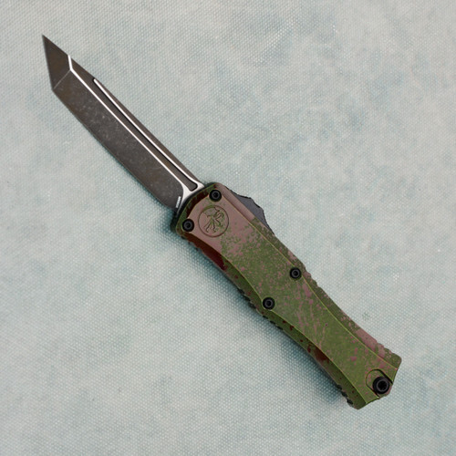 Microtech Hera II Mini T/E Outbreak Deep Engraved Standard Signature Series 1704M-1OBDS