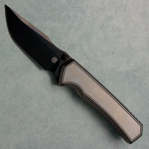 Chaves Knives Sam Tran Arison Street Integral Bright Stonewash Titanium Handles w/ Bright Stonewash Titanium Inlay Bright Stonewash DLC Blade