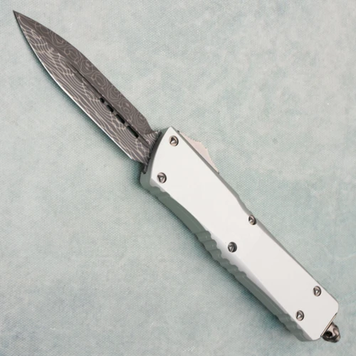 Microtech Combat Troodon D/E Clear Smooth Damascus Standard Low Polished Hardware Signature Series 142S-16LPCRS (Consignment)
